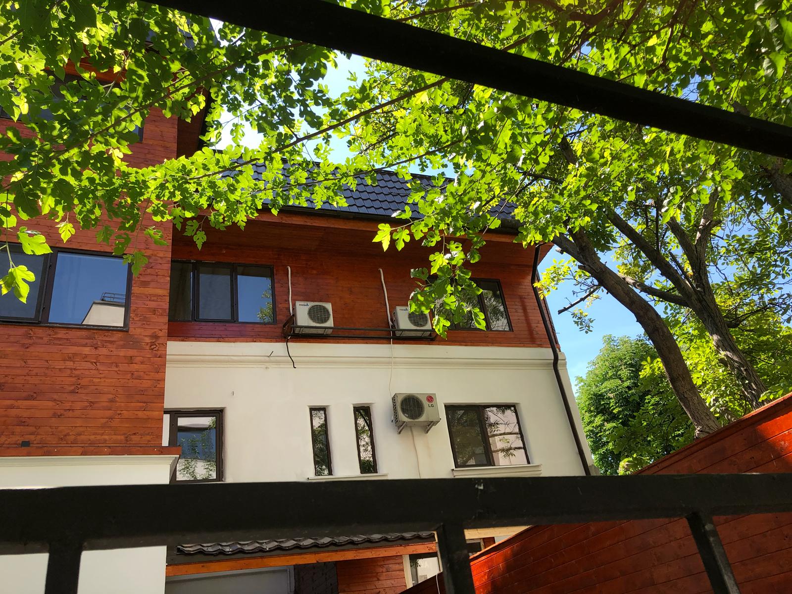 Vila de inchiriat in zona Piata Romana 