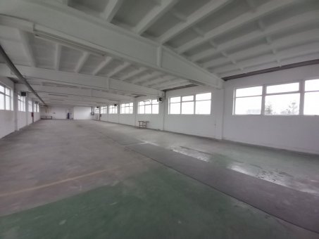 Ploiesti spatiu industrial hala de inchiriat 2100 mp