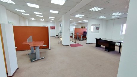 Spatiu birouri de inchiriat Bucurestii Noi Laromet 200 mp