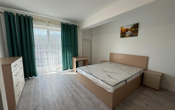 Inchiriere apartament 1 camere Iasi Poitiers Continental