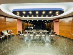 Cladire Birouri stradal, Ideal Clinica, Birouri, Showroom